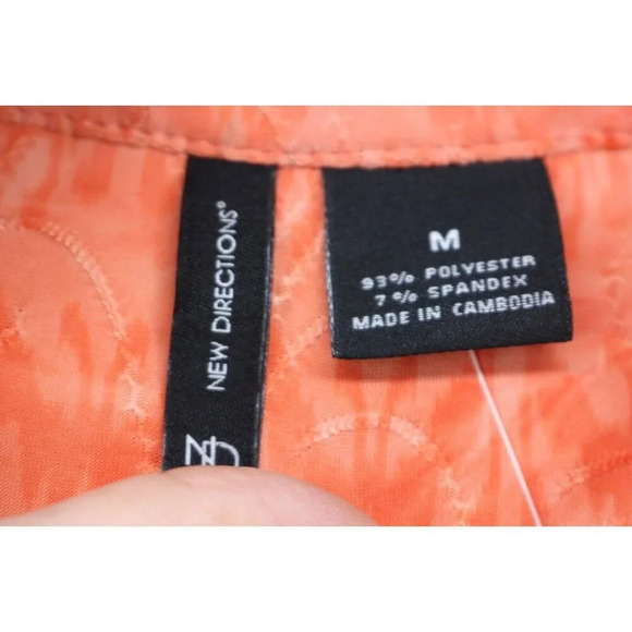 New Directions 3/4 Roll-tabbed Sleeves Silky Button-Up Top-Medium-New w/Tags - Picture 6 of 12